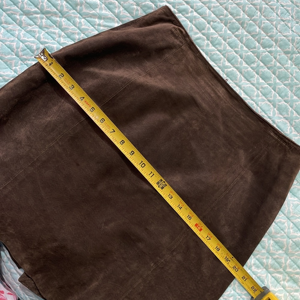 Vintage authentic brown suede knee length pencil skirt - Picture 6 of 7